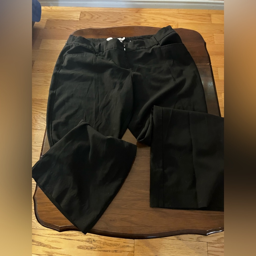 Ricki’s Universal Miracle Dress Pants Size 12